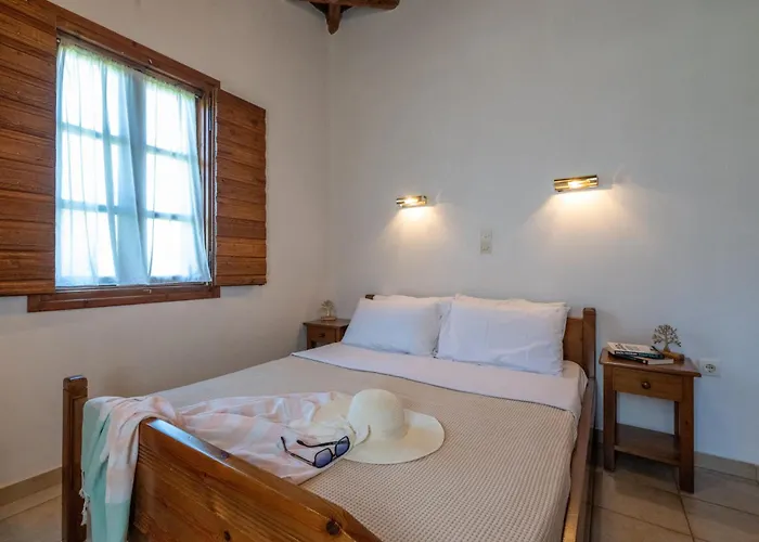 Porto Kalamitsi Stone-built Casa vacanze *