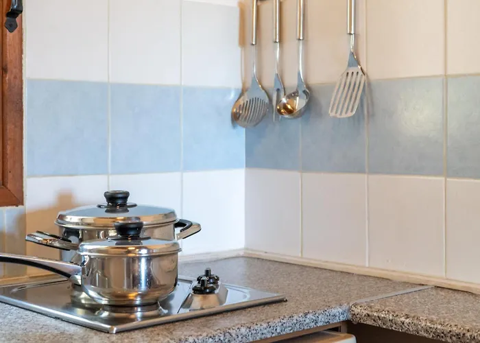 Porto Kalamitsi Stone-built Kardhamili