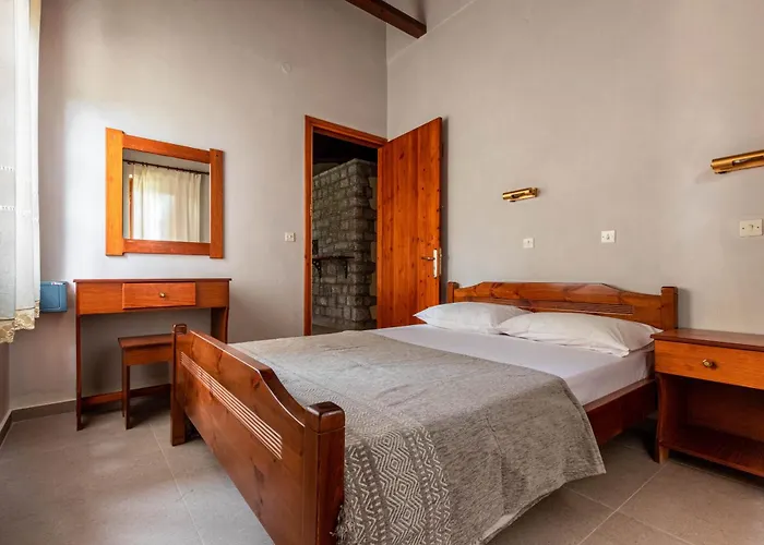 Porto Kalamitsi Stone-built Casa vacanze *